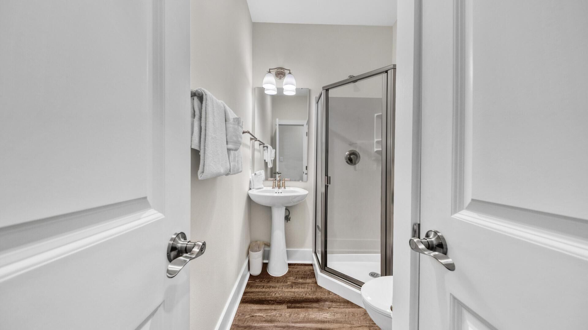 Condo, 1 Queen Bed, Beach View (Hidden Lake Condos 113) | Bathroom | Towels
