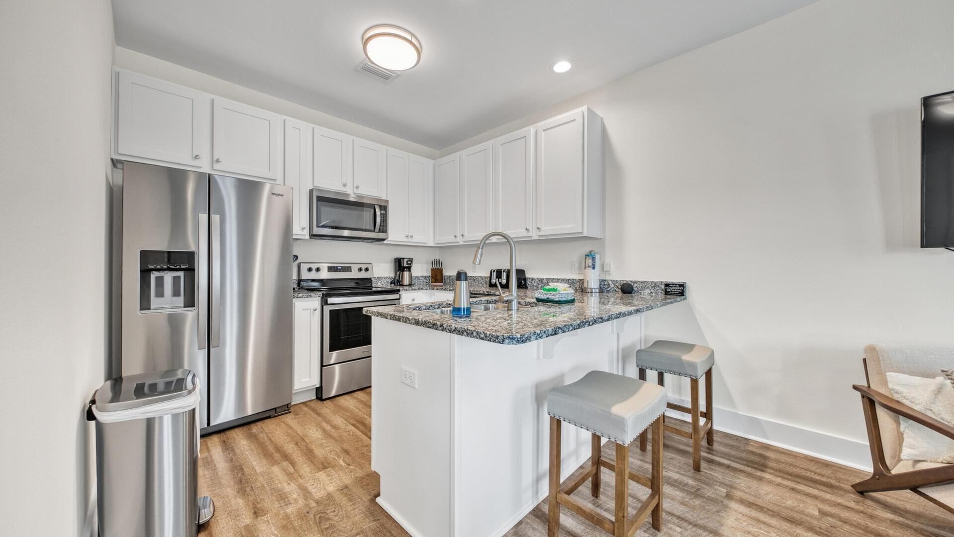 Condo, 1 Queen Bed, Beach View (Hidden Lake Condos 113) | Private kitchen