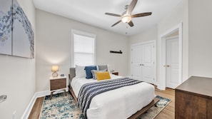 Condo, 1 grand lit, vue sur la plage (Hidden Lake Condos 113) | 1 chambre, fer et planche à repasser