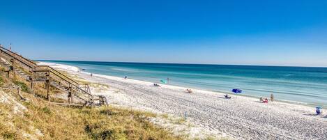Lägenhet - 1 queensize-säng - utsikt mot stranden (Hidden Lake Condos 113) | Strand