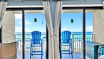 Condo, 1 King Bed with Sofa bed (Crystal Villas 6A) | Interior