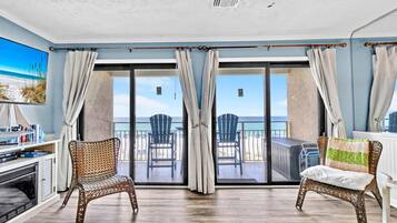 Condo, 1 King Bed with Sofa bed (Crystal Villas 6A) | Living area