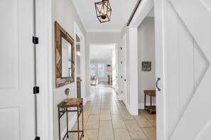 Interior - Wanderlust (Destin)