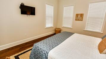 Rumah, Beberapa Tempat Tidur (Wanderlust) | 5 kamar tidur, setrika/meja setrika, Wi-Fi gratis, dan seprai linen