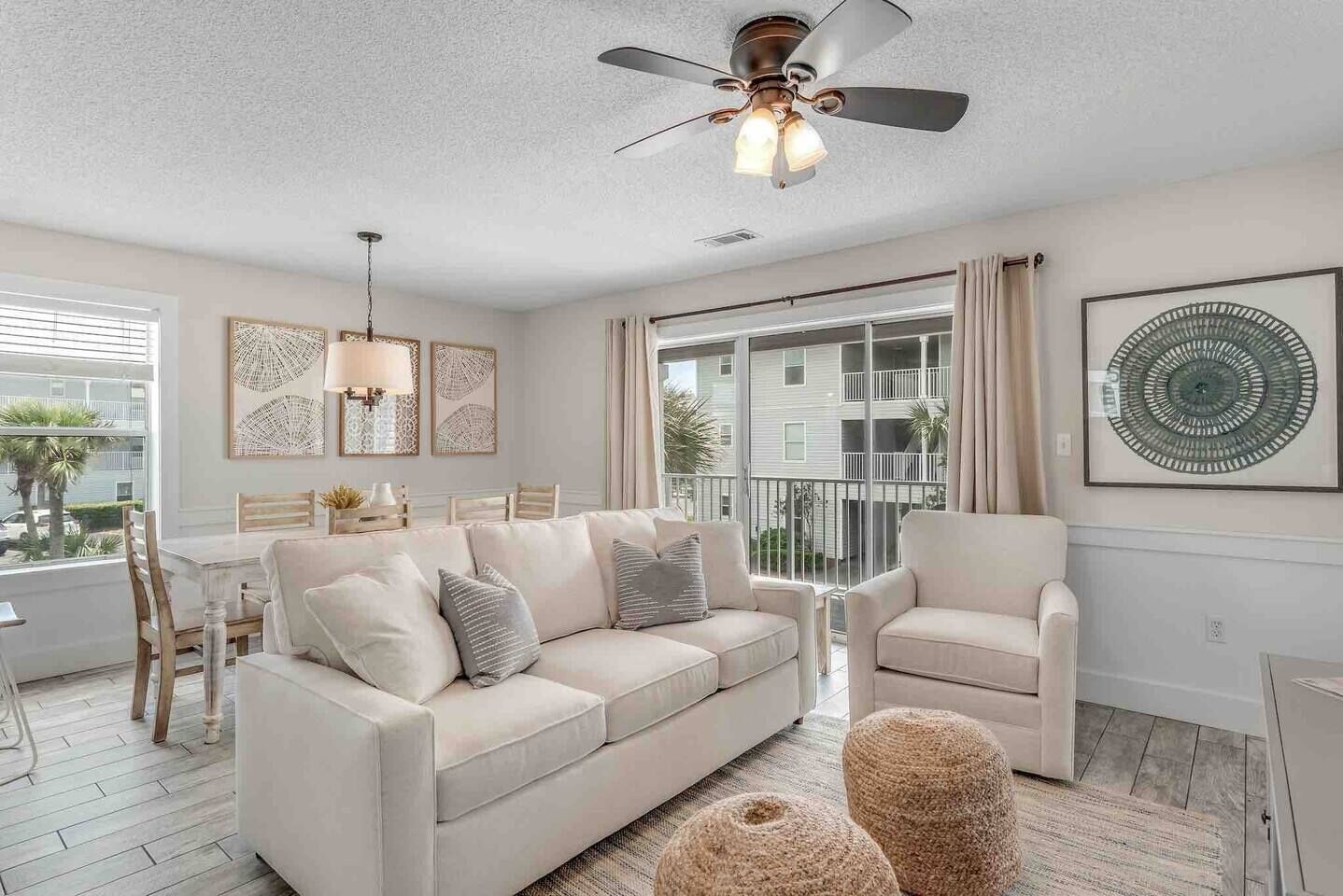 CoastalChic-3BR/2BA - Walk to beautiful beach!
