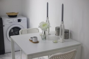 Interior - Stunning 2 Bedroom, 2 Bathroom apt St Julians (St. Julian's)