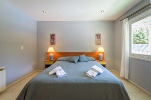 Tremannsrom – classic, hageutsikt