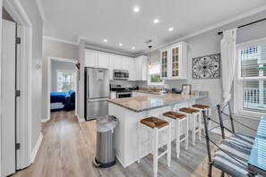 Private kitchen - Sea Spray Cottage (Miramar Beach)