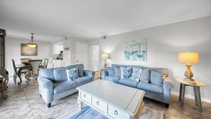 Villa, 1 King Bed with Sofa bed, Golf View (Seascape 23B) | Living area - Seascape 23B (Miramar Beach)