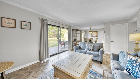 Villa, 1 King Bed with Sofa bed, Golf View (Seascape 23B) | Living area - Seascape 23B (Miramar Beach)