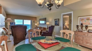 Condo, Multiple Beds, Ocean View (Destin Towers 111) | Interior