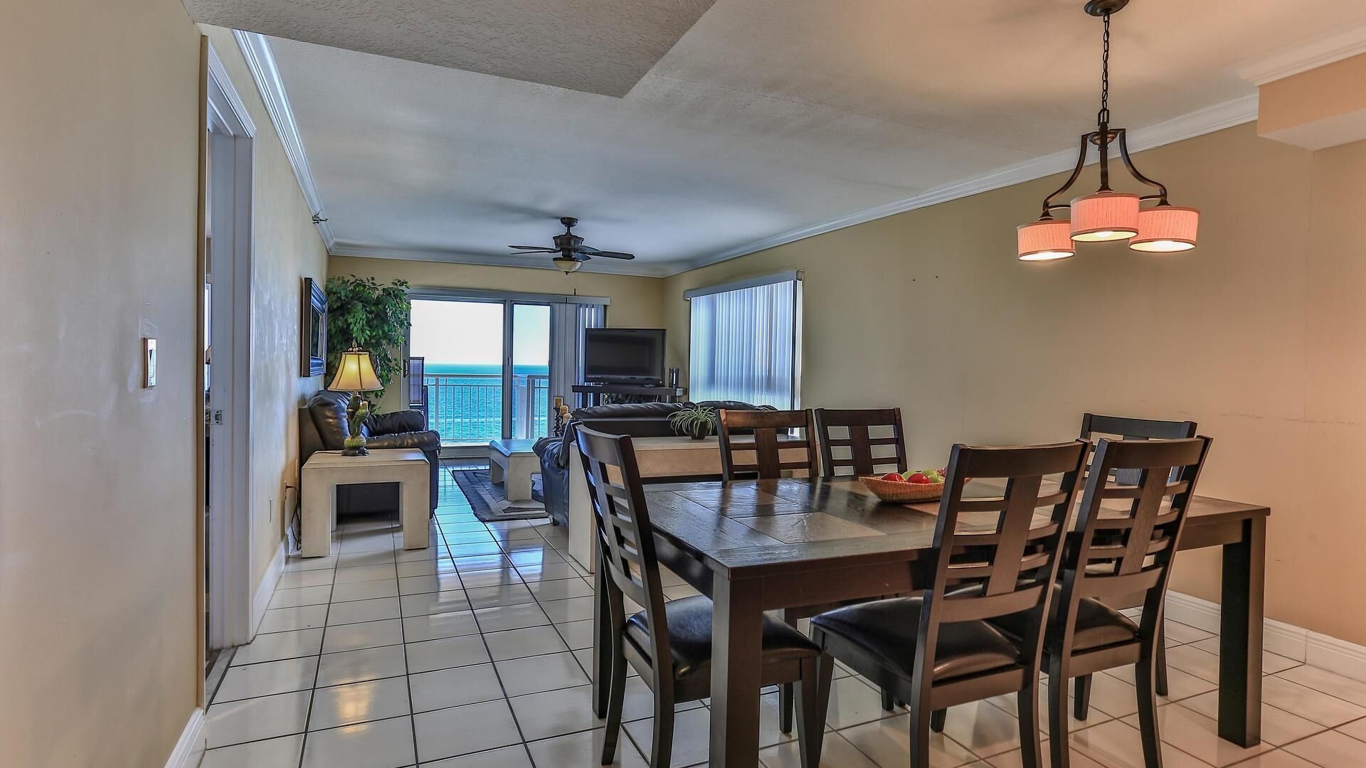 Leilighet, flere senger, havutsikt (Destin Towers 142) | Spiseområde
