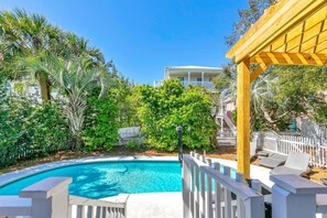 House, Multiple Beds (Rainbow Fish) | Pool | Outdoor pool, sun loungers - Rainbow Fish (Santa Rosa Beach)