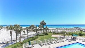 コンドミニアム ベッド (複数台) オーシャンビュー (Destin on the Gulf 302) | プール | 屋外プール