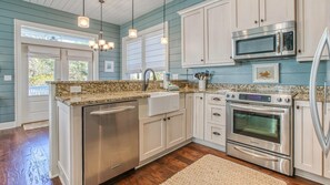 Private kitchen - Shades of Blue (Santa Rosa Beach)