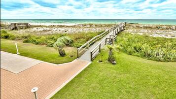 Condo, Multiple Beds, Ocean View (Destin on the Gulf 307) | Property grounds