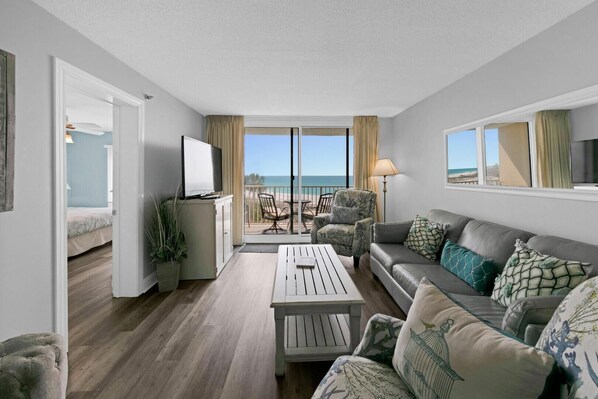 Leilighet, flere senger, havutsikt (Destin on the Gulf 404) | Oppholdsområde