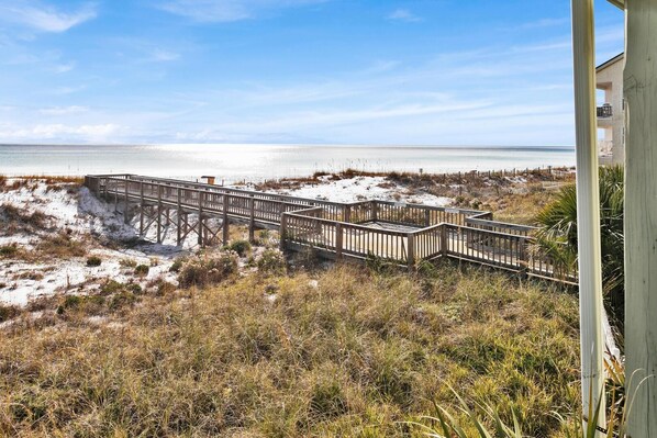 Condo, 1 giường cỡ king và sofa giường (Commodore's Retreat 102) | Khuôn viên nơi lưu trú