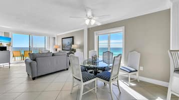 Condo, Multiple Beds, Ocean View (Destin on the Gulf 607) | Living area