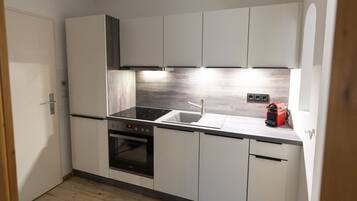 Frigorífic, microones, forn i rentaplats