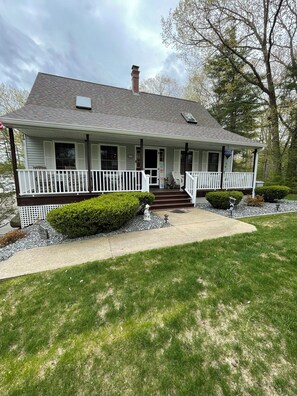 Exterior - Entire house in Wells, ME nestled in a quiet neighborhood a mile from the beach. (Wells)