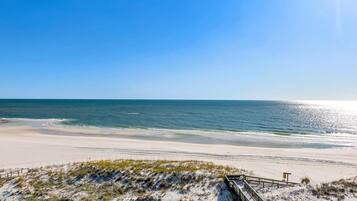 Condo, Multiple Beds (Commodores Retreat 402) | Beach | On the beach