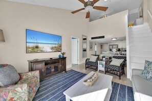 Condo, várias camas (Commodores Retreat 402) | Área de estar
