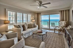 Condo, Multiple Beds, Ocean View (Destin Towers 81) | Living area - Destin Towers 81 (Destin)