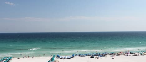 Condo, varias camas, vista al océano (Destin Towers 81) | Playa | En la playa