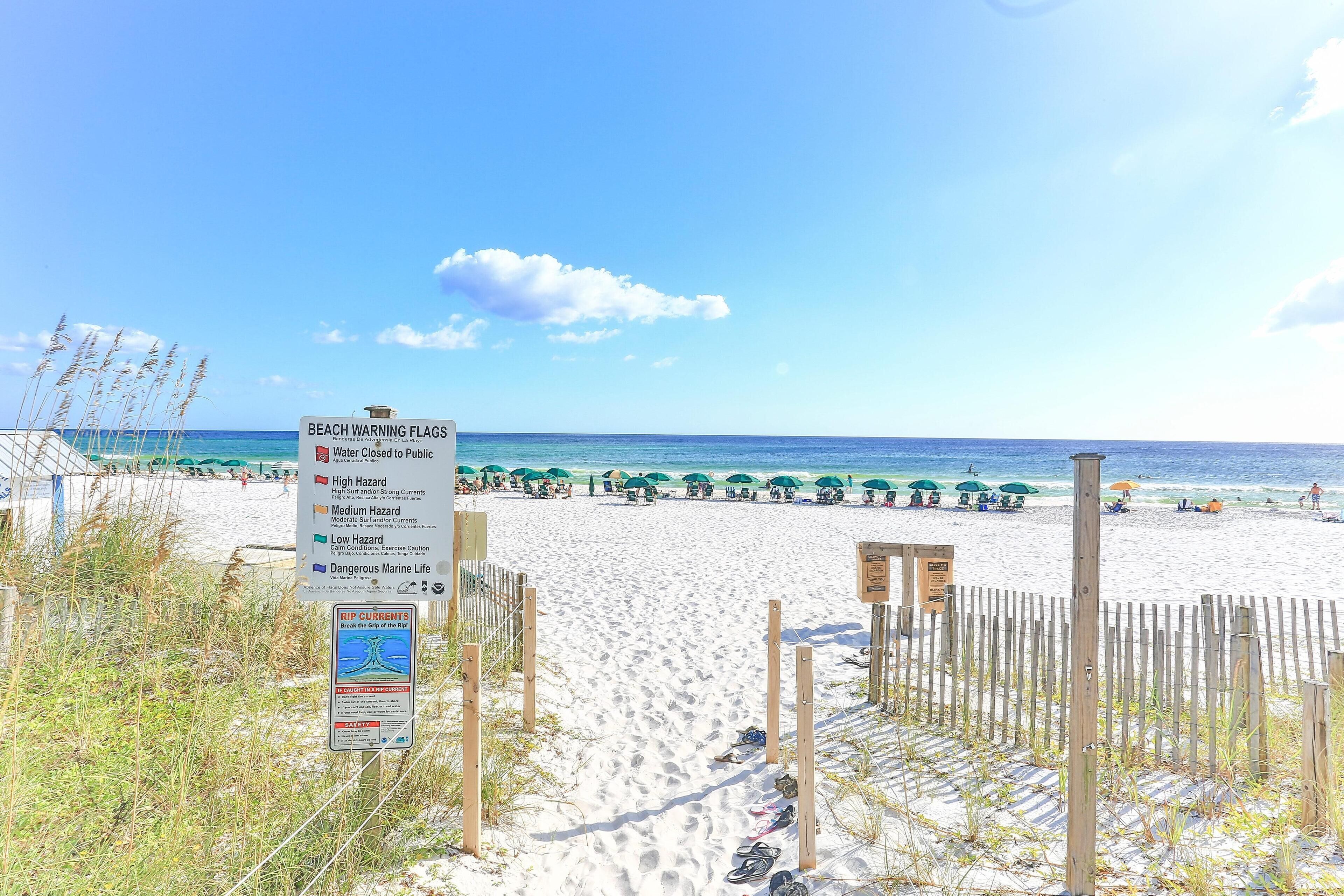 คอนโด, หลายเตียง, วิวทะเล (Dunes of Seagrove 301B) | ชายหาด | บนชายหาด