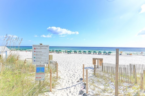 Dunes of Seagrove 301b