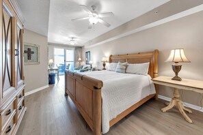 公寓客房, 多張床, 海景 (Dunes of Seagrove 301B) | 2 間臥室、熨斗/熨衣板