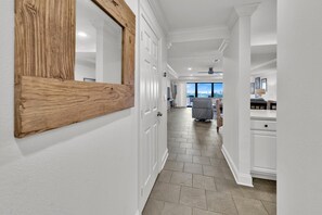 Interior - Aegean 104 (Destin)