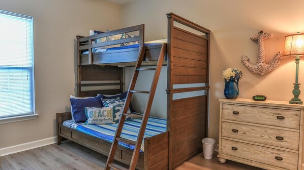 Huis, 1 kingsize bed met slaapbank (After Dune Delight) | 2 slaapkamers, een strijkplank/strijkijzer, gratis wifi, beddengoed