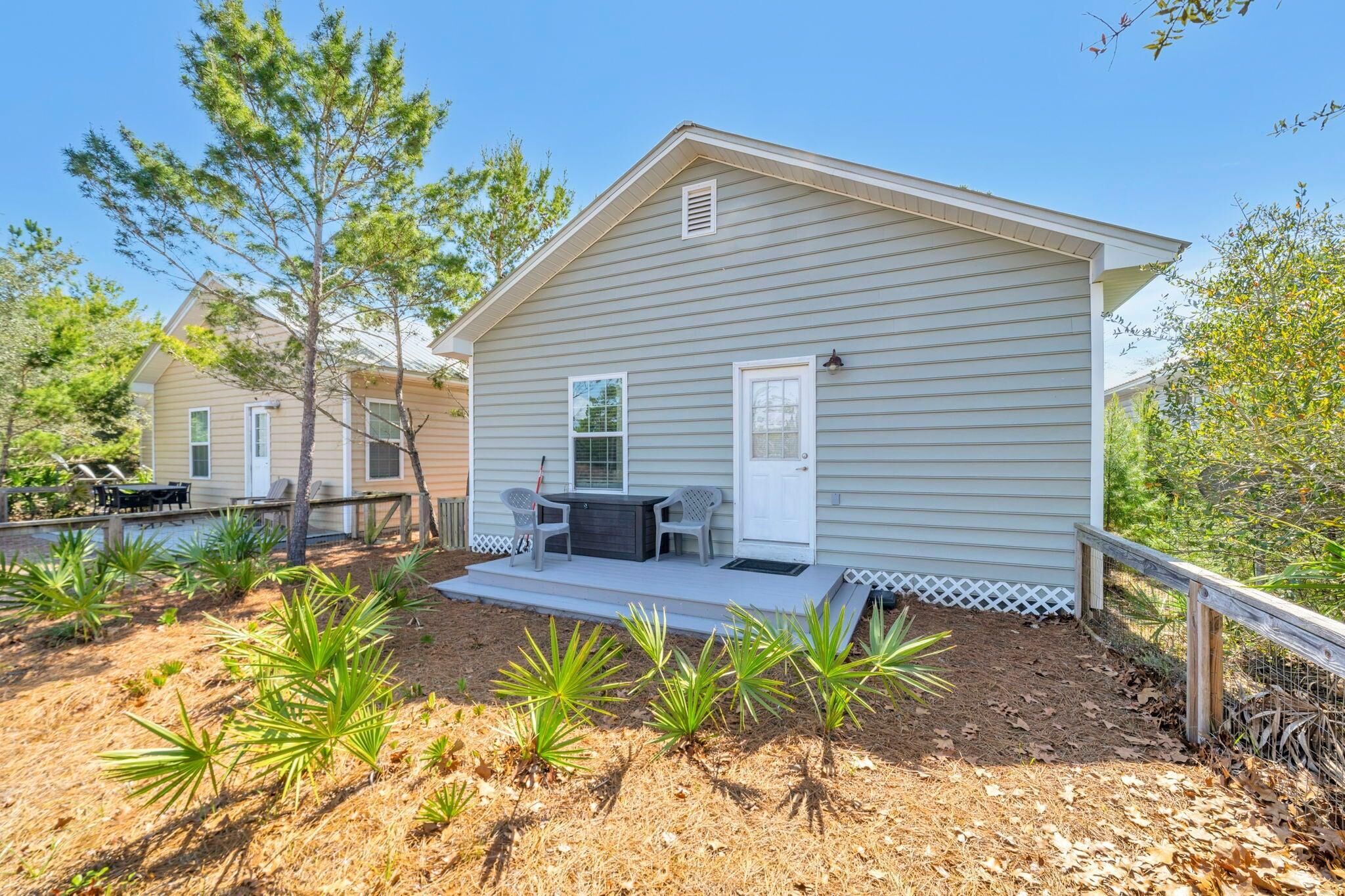 House, 1 King Bed with Sofa bed (Elsie's Cove) | Terrace/patio