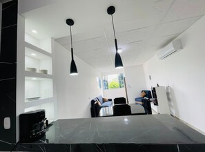 Interior - Apartamento Nuevo, Moderno, Acogedor y muy Accesible a Todo en San Salvador (Mejicanos)