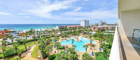 Condo, varias camas, vista al océano (Sterling Shores 609) | Alberca | 2 albercas al aire libre, sombrillas en la alberca y camastros