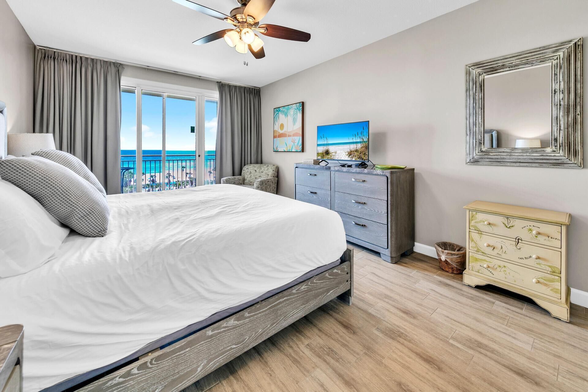 Apartment, Mehrere Betten, Meerblick (Sterling Shores 609) | 2 Schlafzimmer, kostenloses WLAN