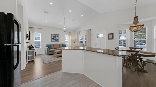 Casa, 1 letto king con divano letto (Pelican House) | Interni