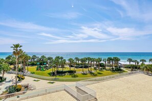 Condo, várias camas, vista para o oceano (St. Maarten 402 at Silver Shells) | Área da propriedade