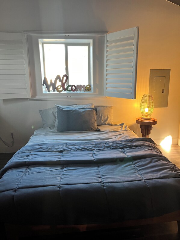 1 bedroom, iron/ironing board, WiFi, bed sheets