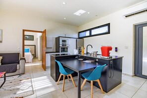 Villa, Private Pool, Pool View | Private kitchen - villa prestige Abaneo (Saint-François)