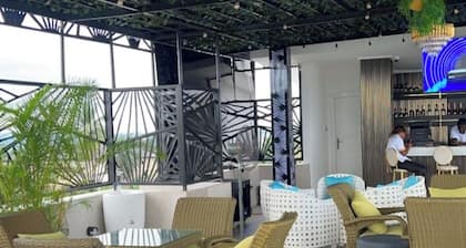 De Grand Hotel and Rooftop