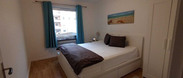 2 bedrooms, WiFi, bed sheets