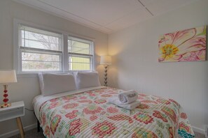 3 室のベッドルーム、アイロン / アイロン台、WiFi、ベッドシーツ