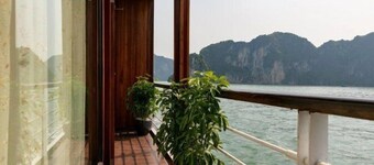 Pelican Classic Cruise