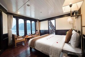 Tempat tidur bayi