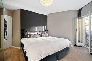 1 chambre, fer et planche à repasser, Wi-Fi, draps fournis