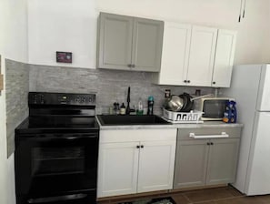 Paper towels - Park, Library across near Center
(Philadelphia)