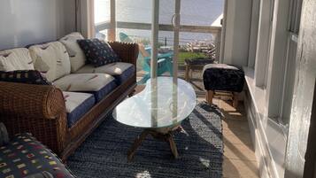 Smart TV, foosball, books, stereo